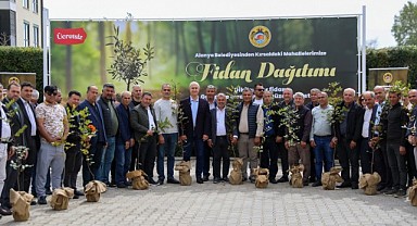 Çiftçiye 13 bin keçiboynuzu fidanı dağıtıldı