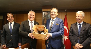 Hisarcıklıoğlu'ndan ALTSO'ya övgü