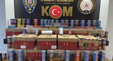 Alanya’da kaçak ürünler ele geçirildi
