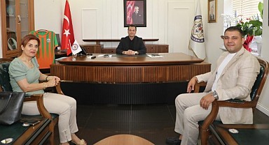 Taç'tan tebrik ziyareti