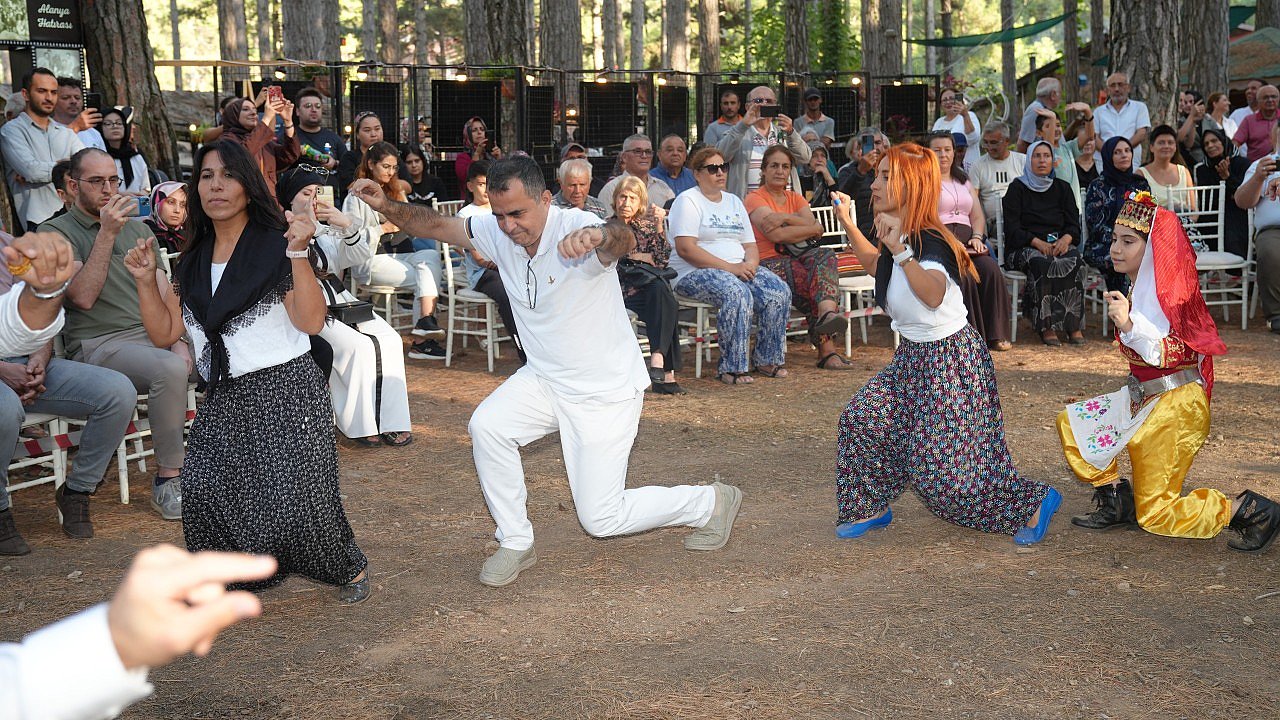GEDEVET'TE TARİH VE GÜNÜMÜZ BİR ARADA YAŞANDI