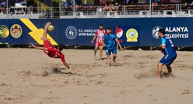 PLAJ FUTBOLU SÜPER FİNALLERİ BAŞLADI