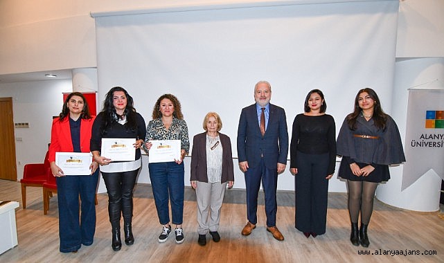 ALANYA ÜNİVERSİTESİ’NDE 25 KASIM PANELİ