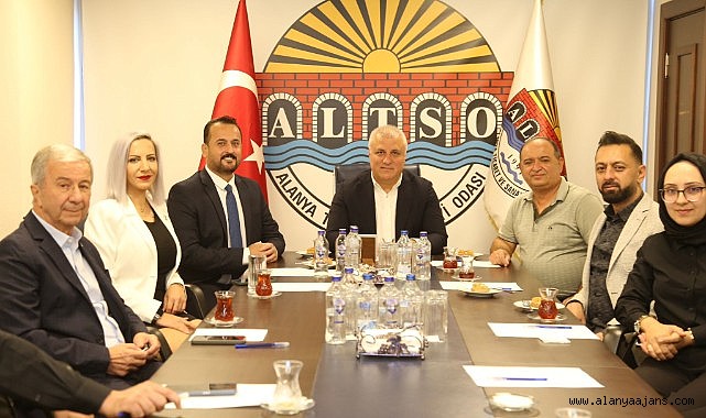 Nizam’dan protokol ziyaretleri