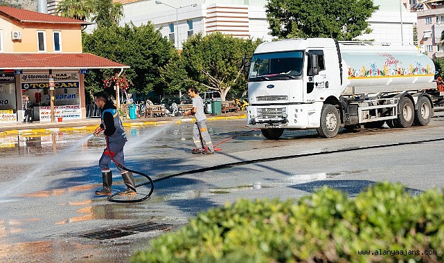 ALANYA BELEDİYESİ’NDEN HUMMALI TEMİZLİK