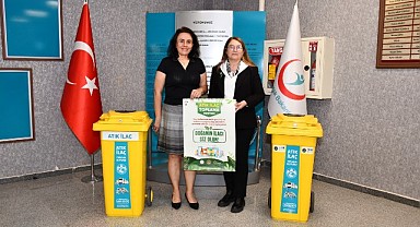 “Atık İlaç Toplama Kutusu” projesine destek