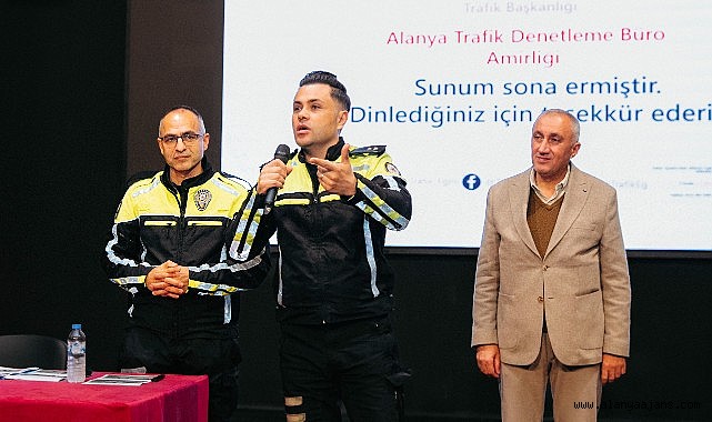 Temizlik işleri şoförlerine trafik eğitimi