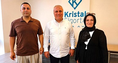 Kristal Sigorta'ya görkemli açılış