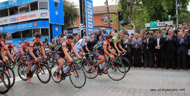 51. CUMHURBAŞKANLIĞI BİSİKLET TURU ALANYA'DAN START ALDI