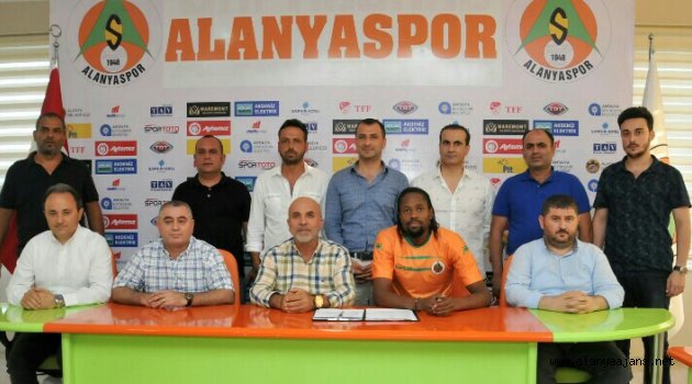 Abdoulaye Ba Alanyaspor’da