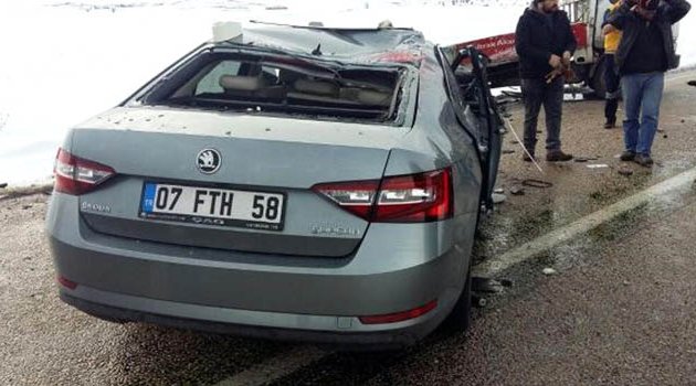 Ağır Ceza Hakimi, Savcı Eşi ve 2 Çocuğu Kazada Yaralandı