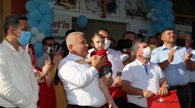 Ahmet bebek Amerika’ya uğurlandı