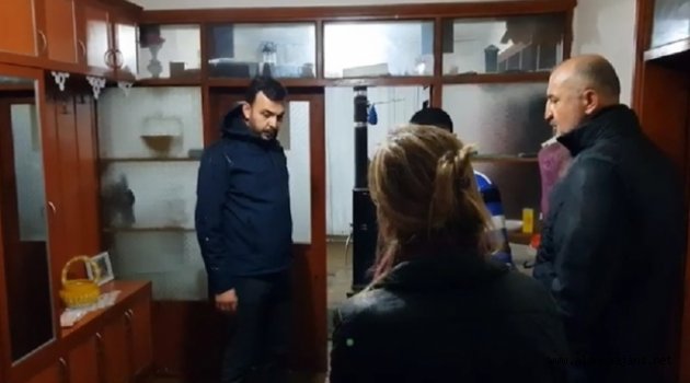 AK Parti Yönetimi Demirtaş’taki afetzedeleri ziyaret etti