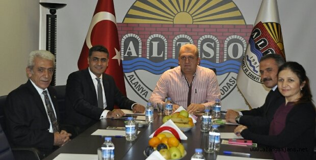 AKDENİZ ELEKTRİK “ENERJİ İSRAFINA SON” PROJESİ BAŞLATTI