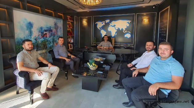 Alanya AK Gençlik'ten MÜSİAD'a ziyaret