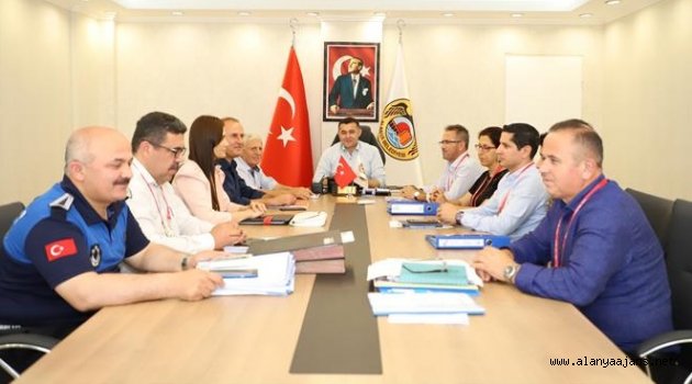 Alanya Belediyesi bayramda bin personelle sahada olacak