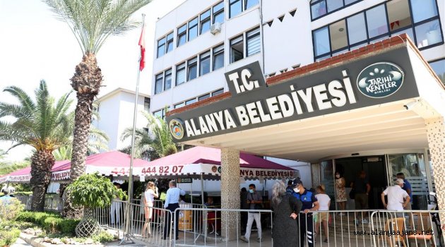Alanya Belediyesi'nde 2 müdürün görev yeri değişti