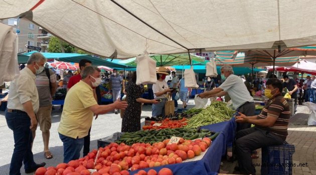 Alanya CHP'den pazar çıkarması