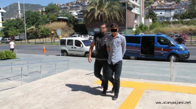 Alanya’da 1,5 kilo esrarla yakalanan şüpheli tutuklandı