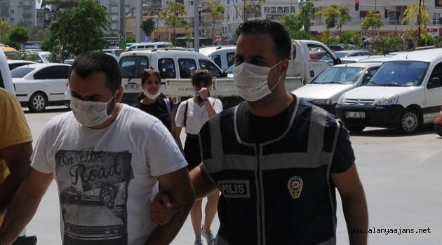 Alanya’da 13 yıl hapis cezası olan şüpheli gizlendiği evde yakalandı