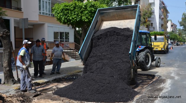 Alanya’da 25 metreli yola yaz ve bayram bakımı