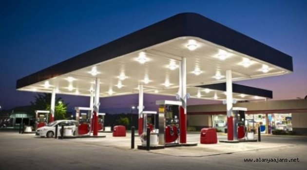 Alanya’da açık kalacak olan petrol ve lastikçiler belli oldu