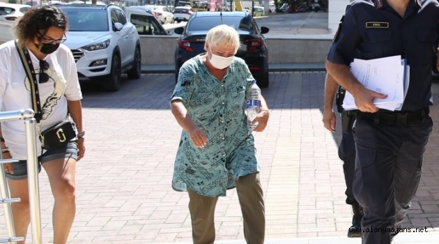 Alanya’da çanta hırsızı Rus kadın serbest bırakıldı