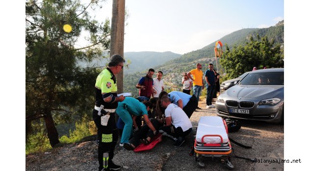 Alanya’da feci kaza 1’i ağır 5 yaralı