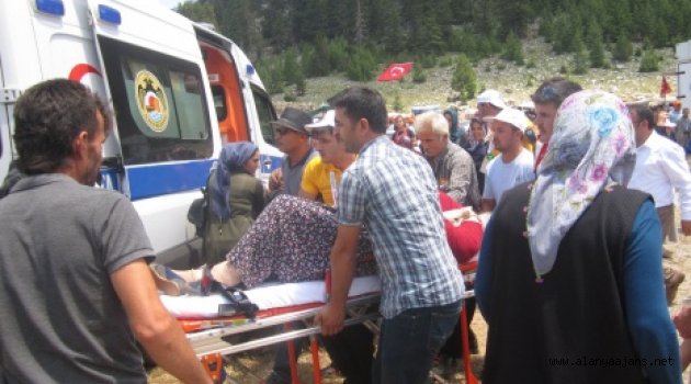 Alanya’da hortum dehşeti: 6 yaralı!