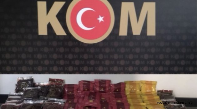 Alanya’da kaçak nargile tütününü operasyonu