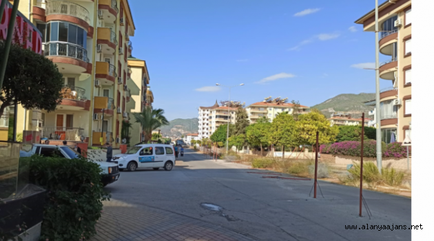 Alanya’da kapatılan o yol kaymakamın talimatıyla açıldı