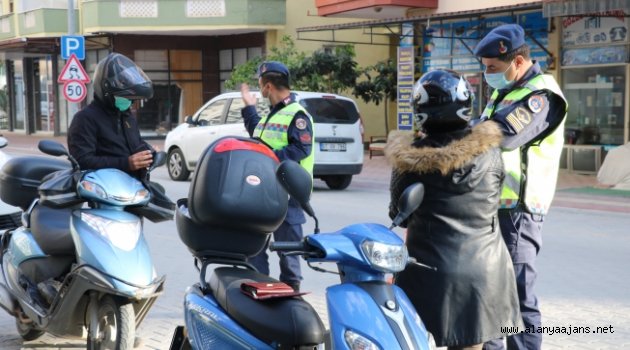 Alanya’da kısıtlamayı ihlal eden kişilere ceza yağdı!