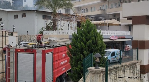 Alanya’da korkutan yangın!