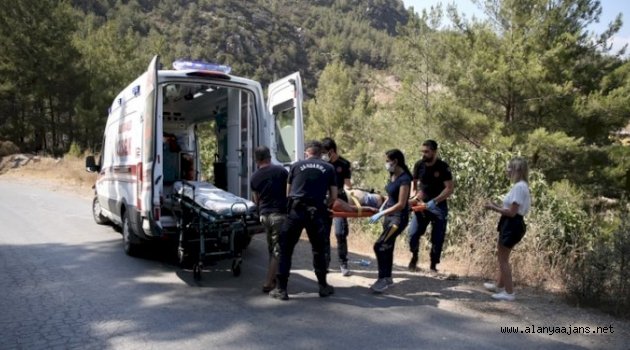 Alanya’da otomobil şarampole uçtu, 4 Rus turist yaralandı