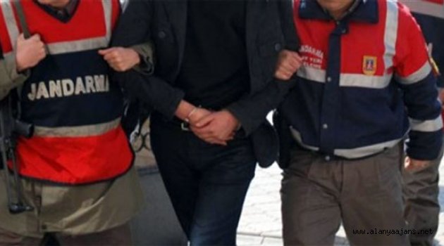 Alanya’da uyuşturucu operasyonu: 3 gözaltı