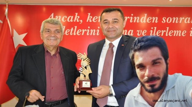 Alanya dostu genç Yunanistan'da vefat etti
