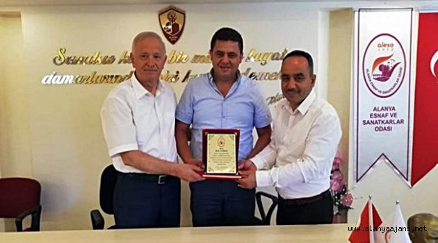Alanya Esnaf Odası’nda görev değişimi
