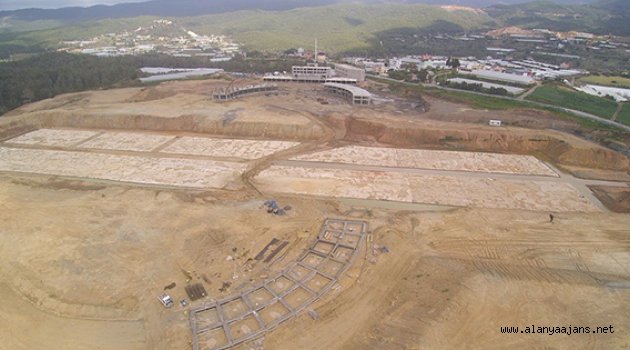 Alanya Hal Kompleksi hızla yükseliyor
