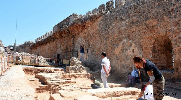 Alanya Kalesi’nde Selçuklu dönemine ait hamam bulundu