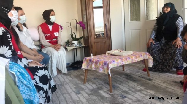 Alanya Kızılay'dan bayram mesaisi