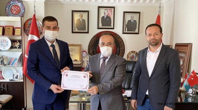 Alanya MHP’de yeni mahalle başkanı