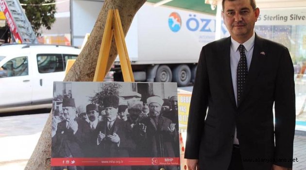 Alanya MHP’den Atatürk Resim Sergisi