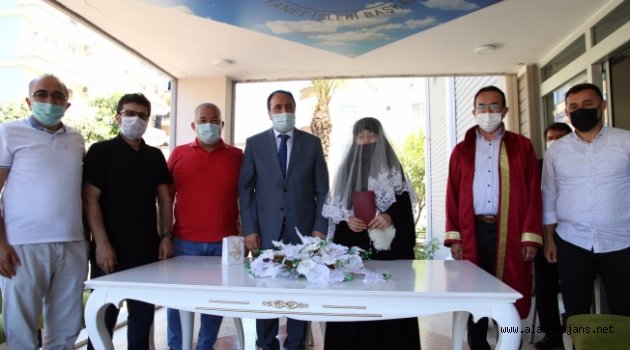 Alanya Müftüsü İlhan yeniden evlendi