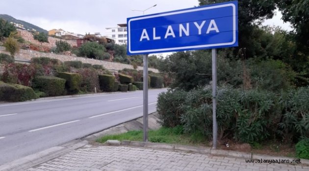 Alanya’nın o tabelası değişti!