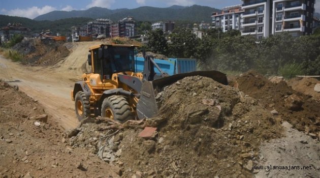 Alanya’nın trafiğini çok rahatlatacak yeni imar yolu çalışması