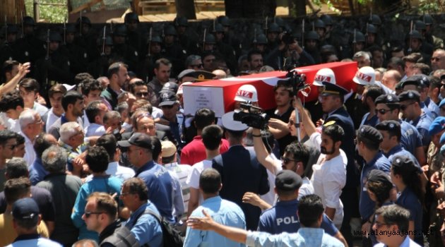 Alanya şehidini uğurladı