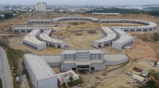 Alanya Toptancı Hal Kompleksi inşaatı devam ediyor