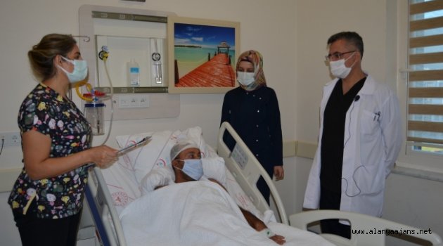 Alanya'da baş dönmesi şikayetiyle gitti, beyninde tümör çıktı