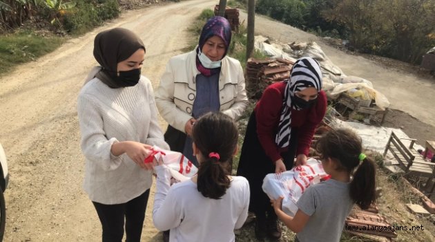 Alanya'da ‘Bir bot bir mont’ projesi 102 mahalleye ulaştı