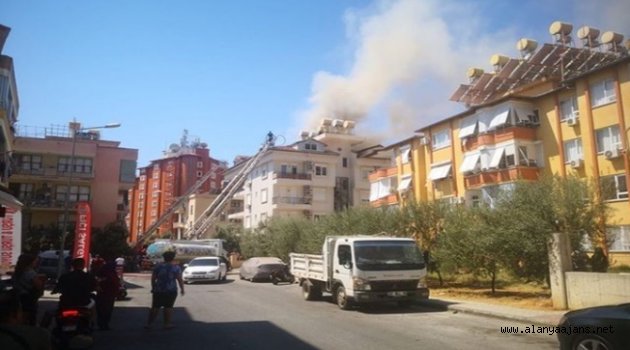 Alanya'da çatı yangını